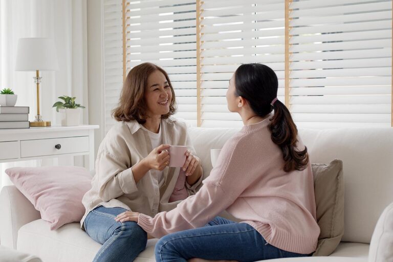 teen and mom discuss ways to support your teen’s mental health